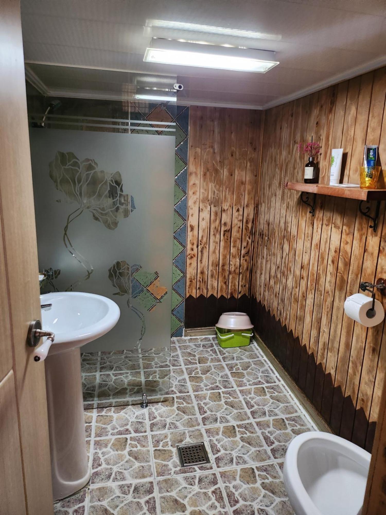 ג'אונג'ו Moran Guesthouse מראה חיצוני תמונה
